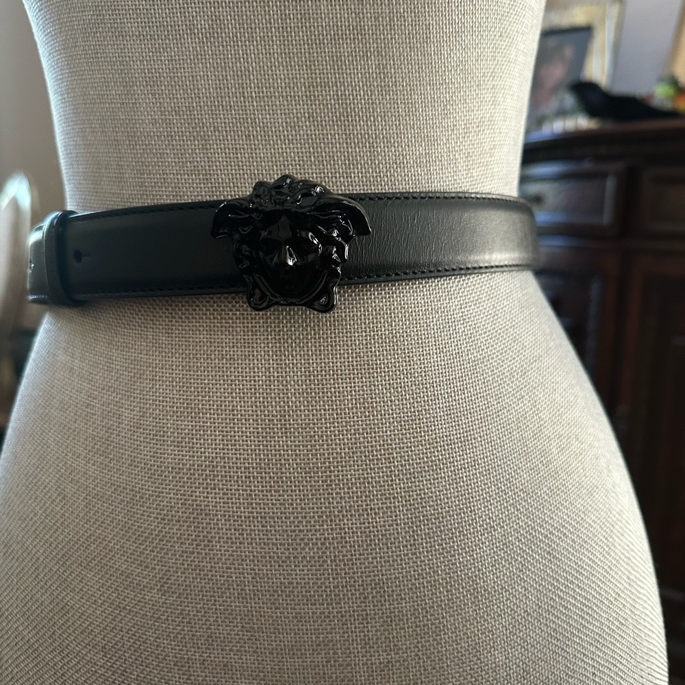 Versace Black Leather Belt with Medusa Buckle size 80